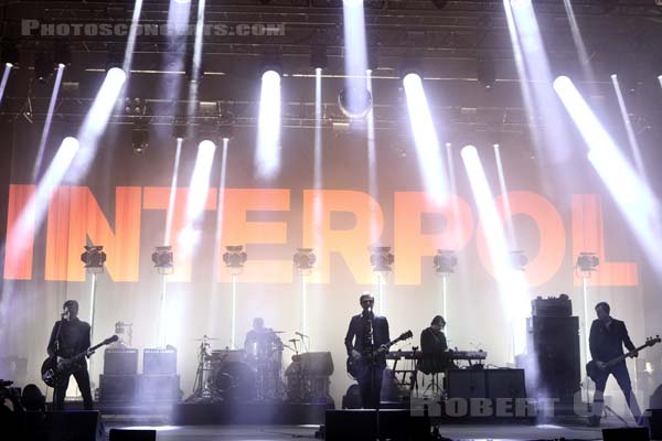 INTERPOL - 2019-07-07 - HEROUVILLE SAINT CLAIR - Chateau de Beauregard - Scene John - 